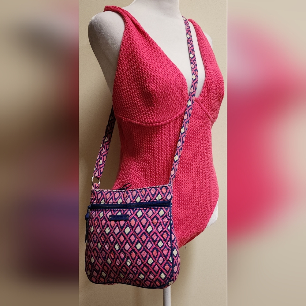 Vera Bradley Zipper Hipster Quilted Diamond Pattern Crossbody Bag